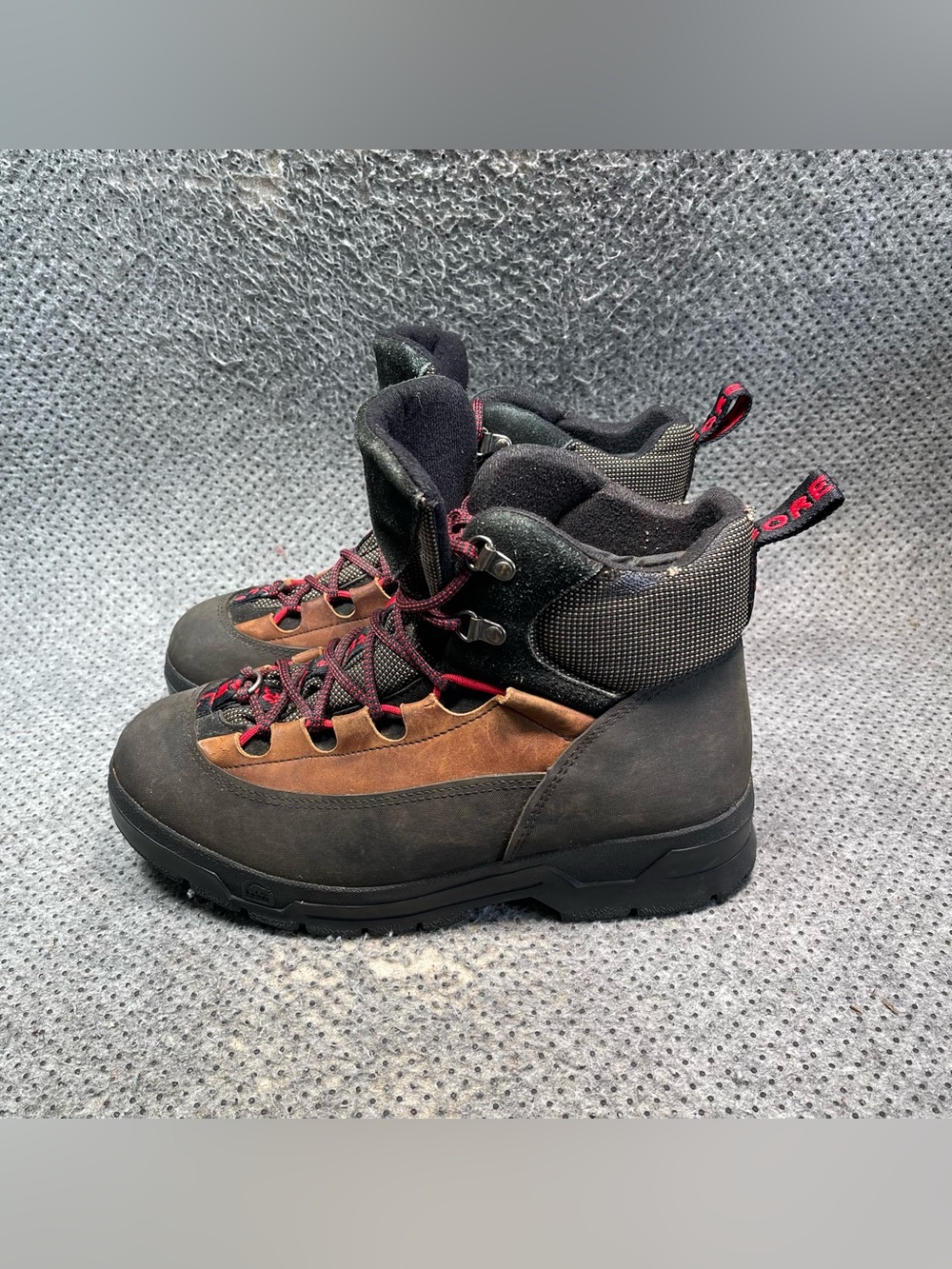 Sorel Caribou Waterproof Boots Size 8 Men’s